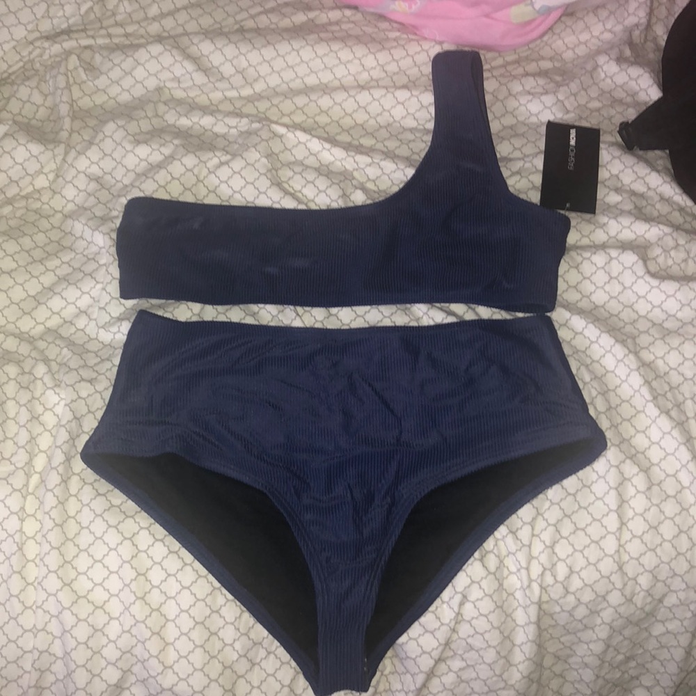One Shoulder High Waisted Ribbed Bikini - Picture 6 of 6